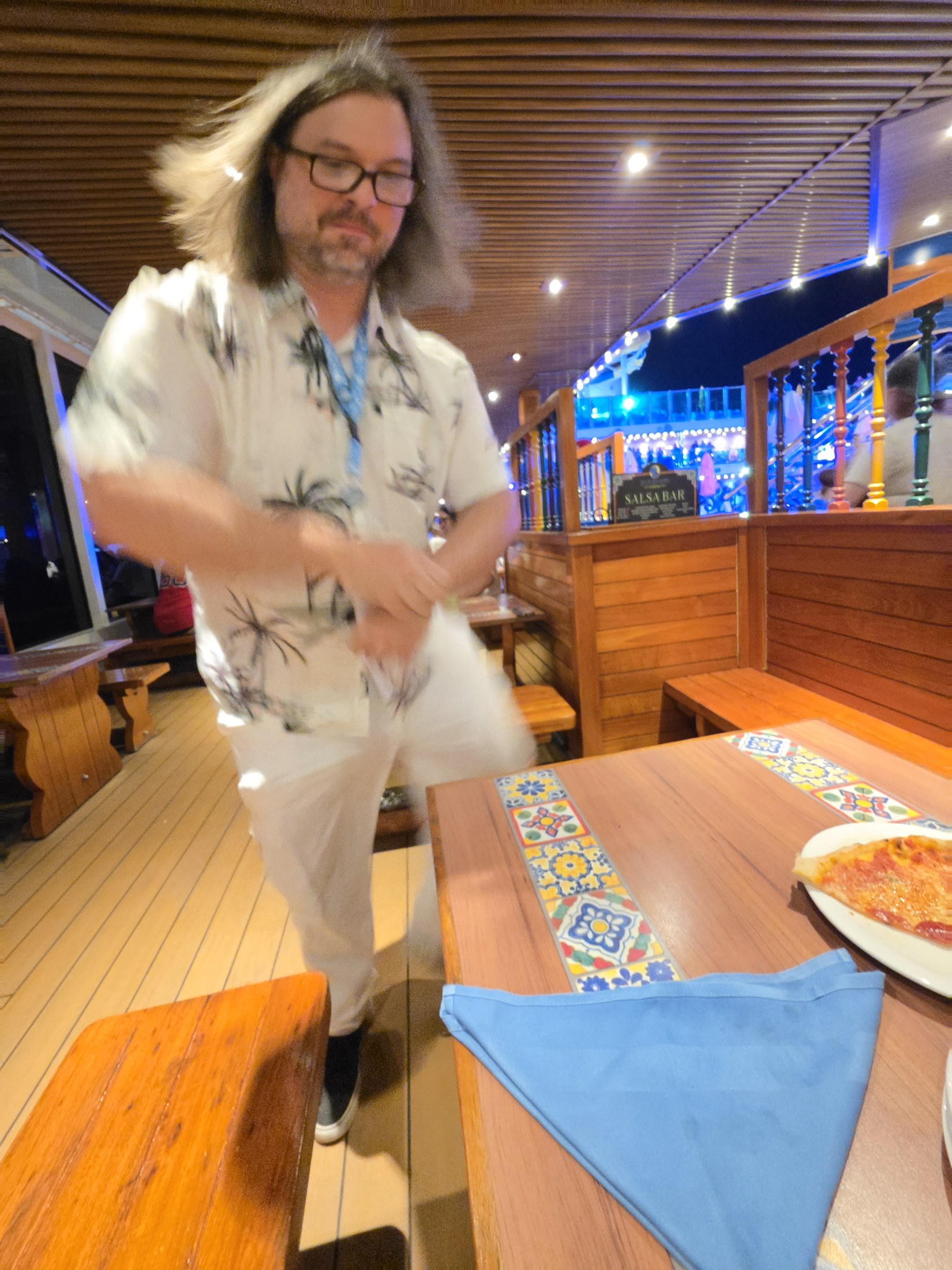 738.jpg